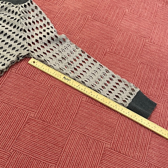 Zara crochet Gray Textured Sweater with liner - Picture 9 of 15